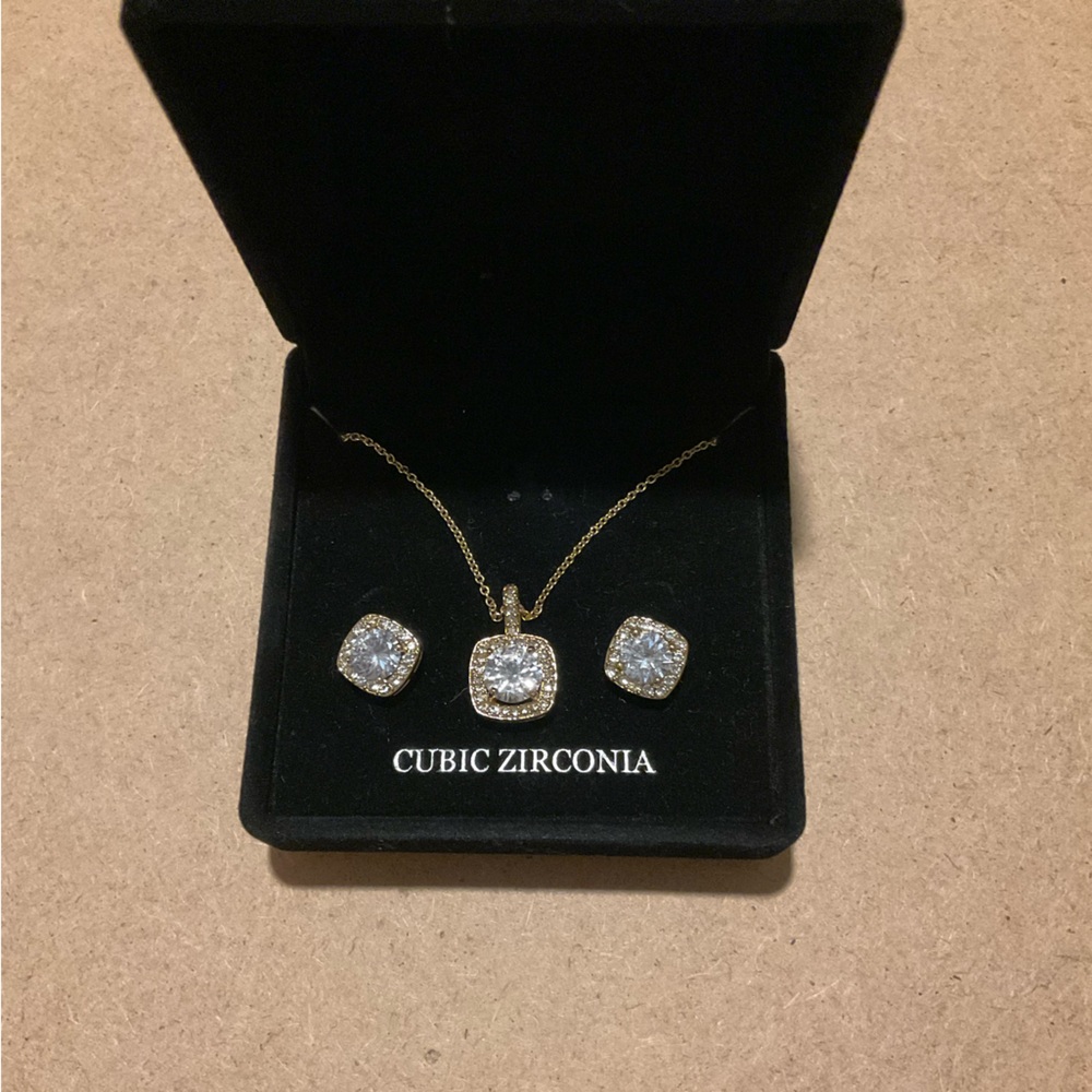 Kohl's Gold Necklace Set with Cubic Zirconia